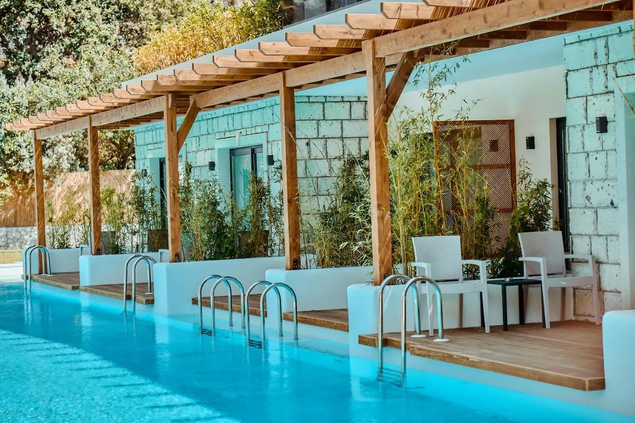 The Pearl Oeluedeniz Hotel  Oludeniz