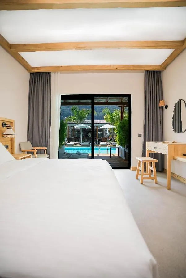 The Pearl Oeluedeniz Hotel
