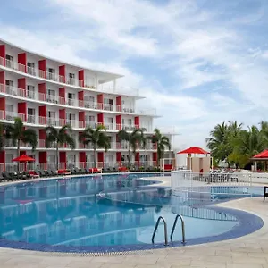 https://royal-decameron-cornwall-beach-hotel.hotelsmontegobay.org