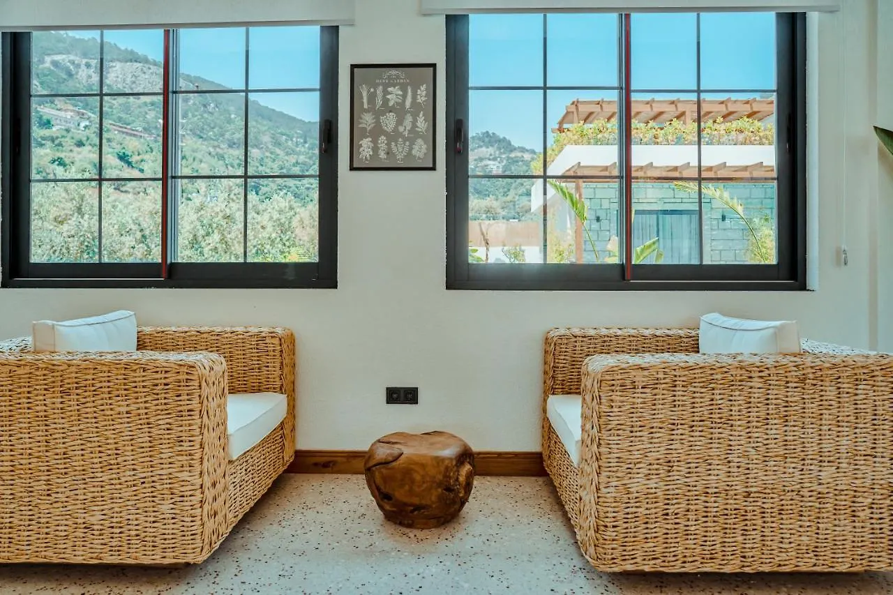 The Pearl Oeluedeniz Hotel