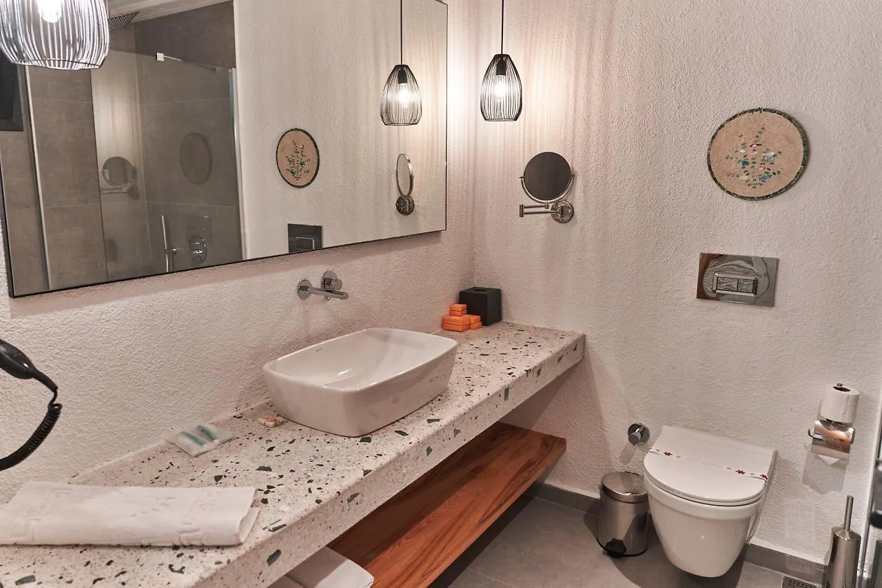 The Pearl Oeluedeniz Hotel 4*, Oludeniz